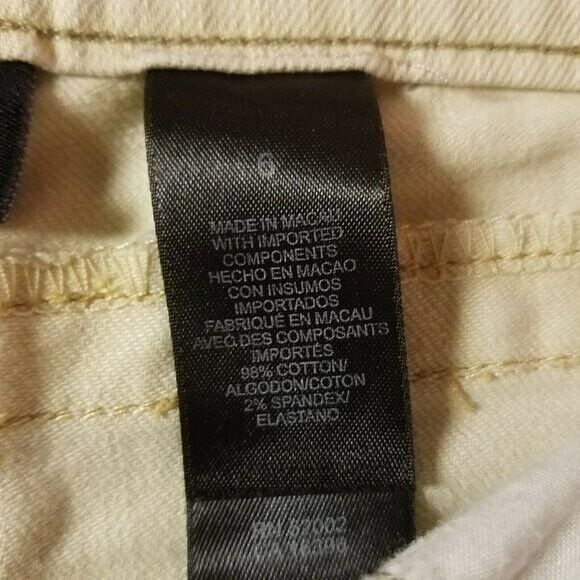 Axcess by Liz Claiborne Womens Size 6 Tan Solid Capri Pants - Picture 6 of 10